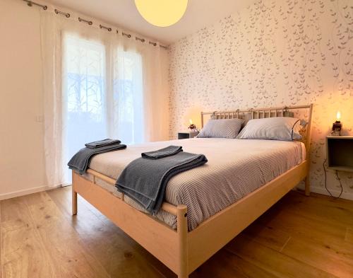 Favaro Veneto Apartment | 20 min Venezia Modern Apartament with terrace