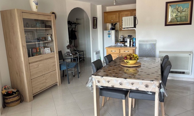 Valescure Apartment | 20 mns from beaches and center of St Raphaël.2 50m2 type with nice terrace.