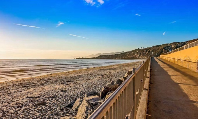 La Conchita House | 20%Off Sept 11-14! Patio Ocean Views,Great Reviews