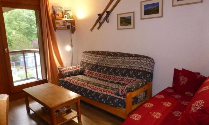 Les Contamines-Montjoie Apartment | 200m from ski lifts, 1st floor, balcony, parking, tv, ski locker, 50m², Les Contamines-Montjoie
