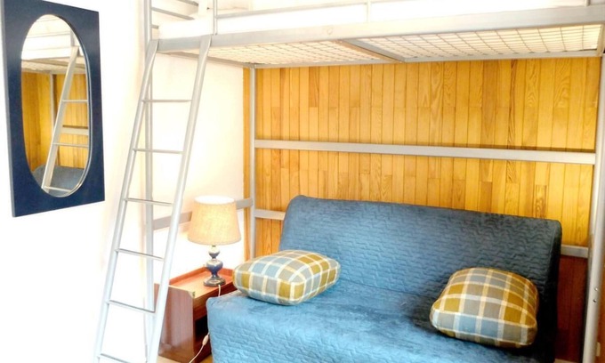 Les Almes Apartment | 200m from ski lifts, 4th floor, tv, ski locker, 16m², Tignes