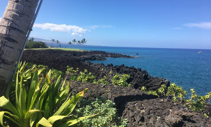 Waikoloa Condo | 2020 upgrades Halii Kai rental/Kings’ Club Golf Gold Member near the Ocean Club