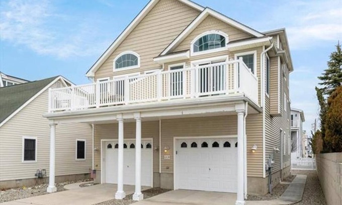 Townsend's Inlet Condo | 209 80th Street East