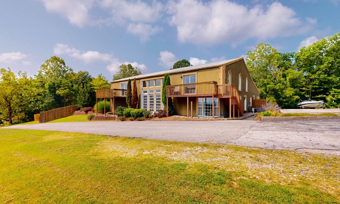 Bloomington Cabin | 22 Acres overlooking Hoosier National Forest and beautiful Lake Monroe