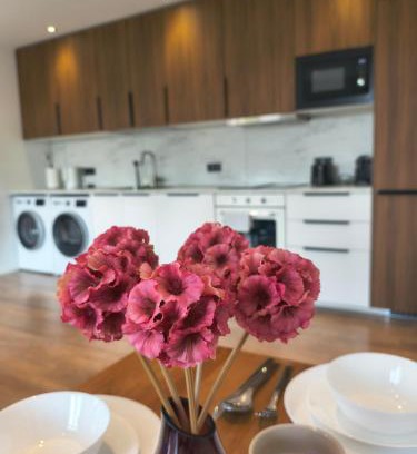 Chorzow Batory Apartment | #22, Free parking, Self check-in, Perfect location for Katowice, Chorzow, and DTS, 3rd floor - no elevator