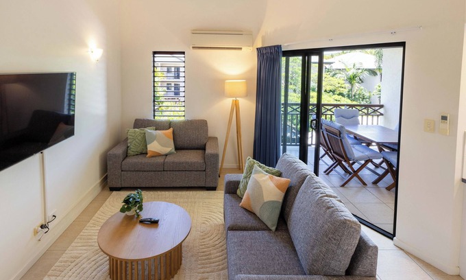 Port Douglas Apartment | 24 Freestyle Apartment with POOL VIEW