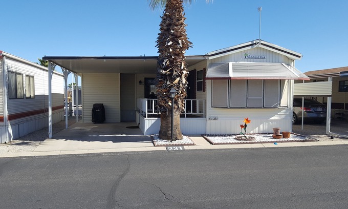 Tucson House | 24 hour Gated resort community - TONS of Activities