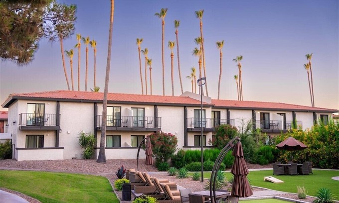 South Scottsdale Apartment | 248 1 Bedroom, Fully Furnished, Pet Friendly!