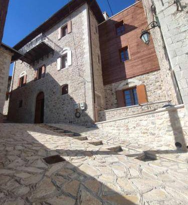 Raftis Hotel | 26 m² Hotel ∙ 3 guests