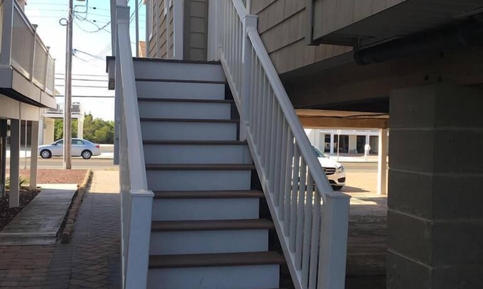 Sea Isle City Condo | 2611 Landis Avenue South