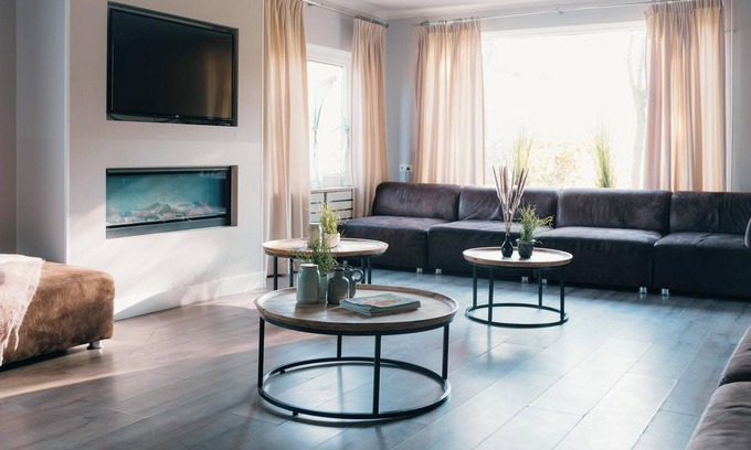 Voorthuizen Villa | 28-person Group Villa
