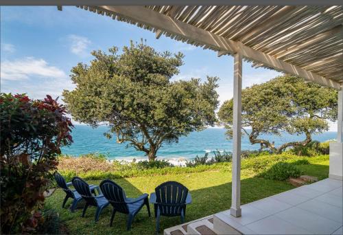 Shaka's Rock Apartment | 28 Thira, Santorini,Ballito