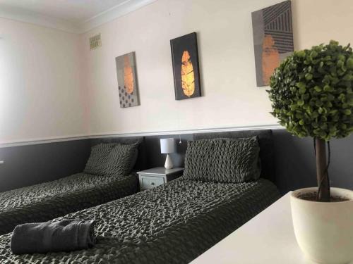 Scunthorpe House | 29 Comfort house 2 bedroom townhouse with parking