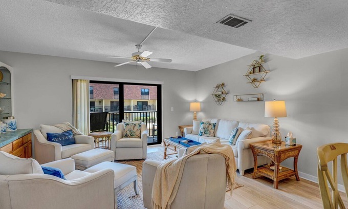 Avon By The Sea Condo | 2BR Beachfront Condo with Pool BBQ & Steps To Pier!