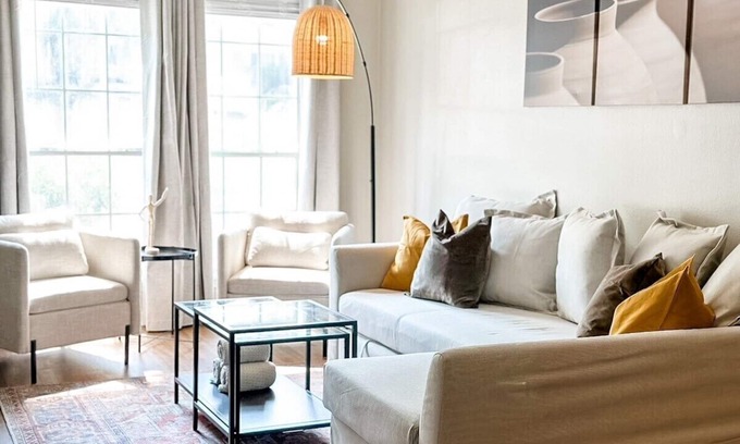 Mobile Apartment | 2BR Cozy Getaway Near MOB