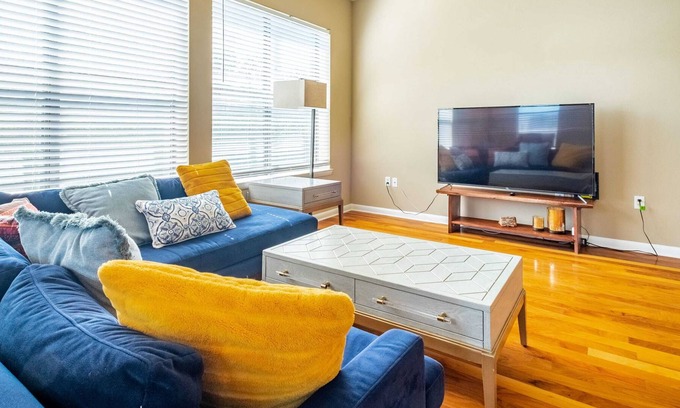 Cityplace Apartment | 2BR Executive Suite With Pool & Gym