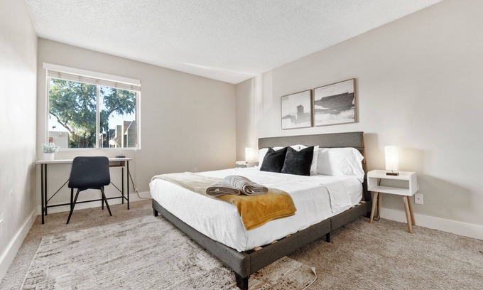 Mesa Apartment | 2BR - Gym - Pool - Great For Mid/Long Stays