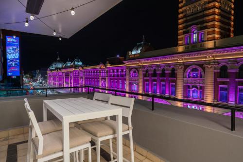 Melbourne Central Business District Apartment | 2BR - Large balcony facing Flinders Street Station
