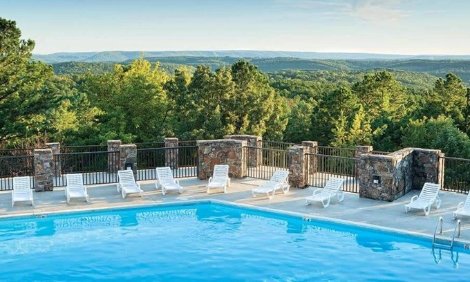 Fairfield Bay Condo | 2br Lockoff Condo Family Fun Sports, Pools, Lake & Golf