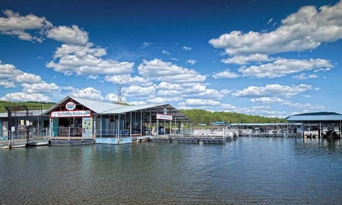 Fairfield Bay Condo | 2br Loft Condo Family Fun Marina/Boating!