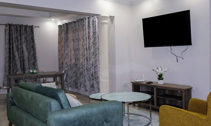 West Terrace Apartment | 2BR Modern Apartment on West Terrace; 101