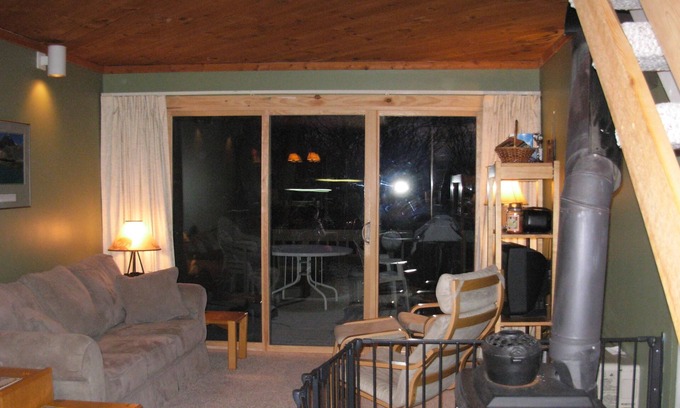 Warren Condo | 2BR Village Run Condo @ Sugarbush/Lincoln Peak