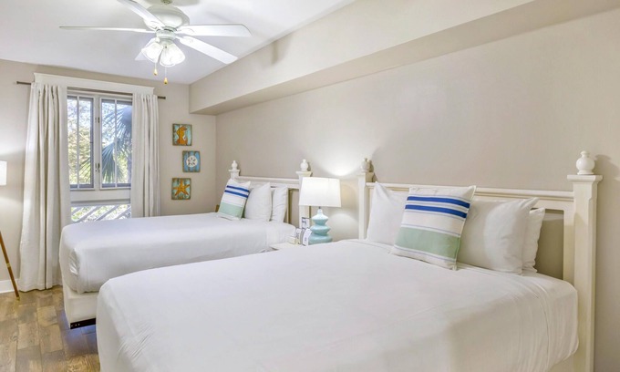 Baytowne Wharf Condo | 2nd Floor Pilot House Studio Condo in the heart of Baytowne Wharf at Sandestin Golf & Beach Resort!