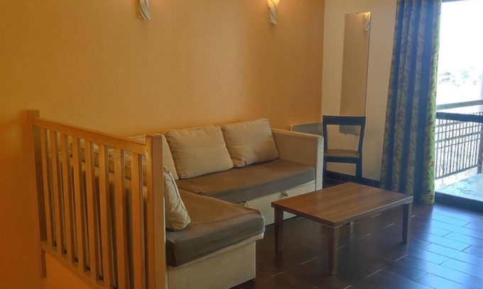 Jausiers Apartment | 2nd floor, swimming pool, sauna, terrace, parking, tv, 50-5m², Pra Loup