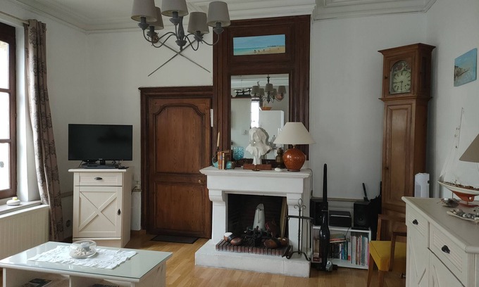 Dieppe Apartment | 2P. all comfort-48m2+garden.beach, port, shops and castle 8mn walk