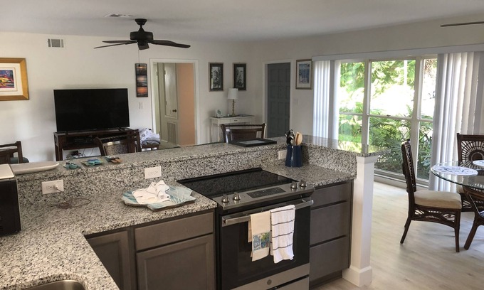 South Patrick Shores House | 3/2 Beach House Sleeps 6 – Walk to the beach!