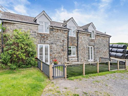 Aberaeron House | 3 Bed in Aberaeron 49854
