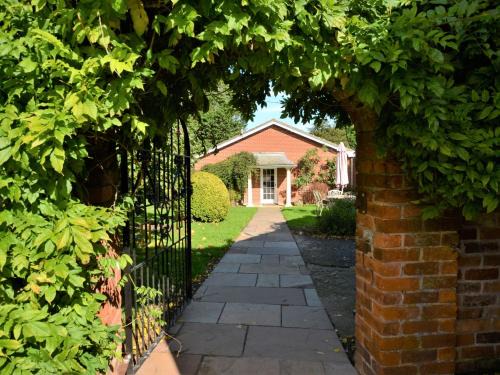 Erbistock House | 3 Bed in Llangollen 39974