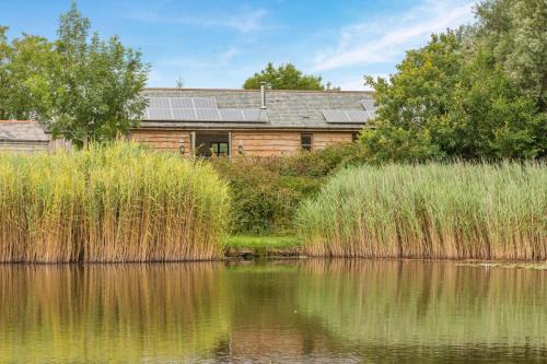 Black Torrington House | 3 Bed in Shebbear oc-l32583