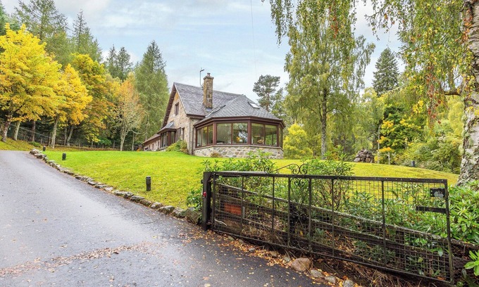Grantown-on-Spey Cottage | 3 bedroom accommodation in Advie, near Grantown-on-Spey