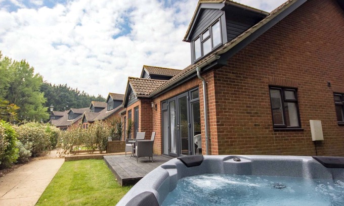 Rookley Cottage | 3 bedroom accommodation in Rookley Village