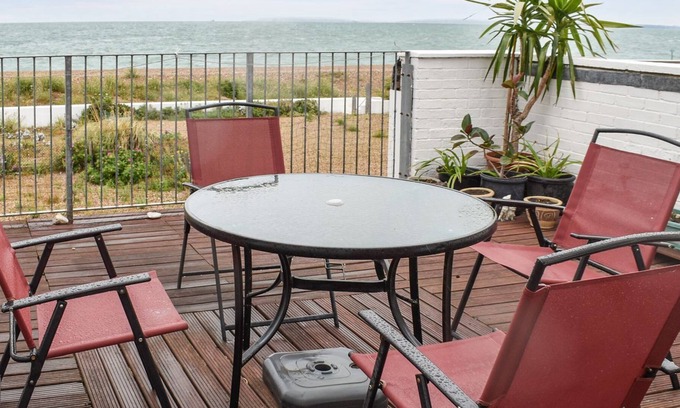 South Hayling Cottage | 3 bedroom accommodation in Hayling Island