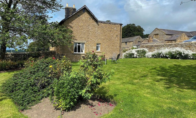 South Charlton Cottage | 3 bedroom accommodation in near Alnwick