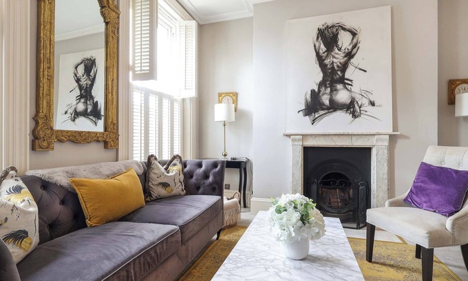 Cheltenham Cottage | 3 bedroom accommodation in Cheltenham