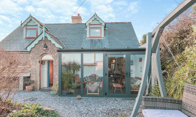 Castlemartin Cottage | 3 bedroom accommodation in Castle Martin, near Pembroke