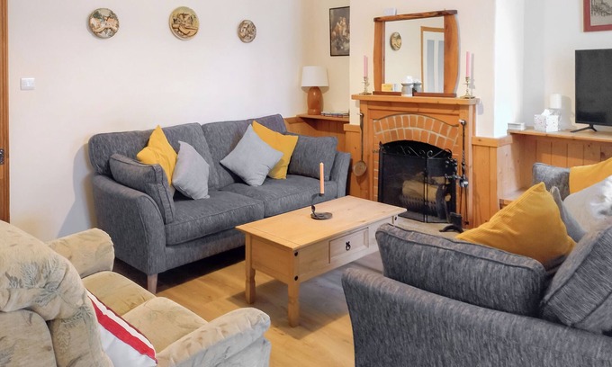 Weymouth Cottage | 3 bedroom accommodation in Chickerell, near Weymouth