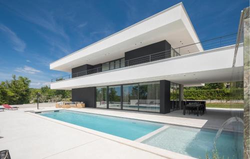 Sterna House | 3 Bedroom Awesome Home In Sterna