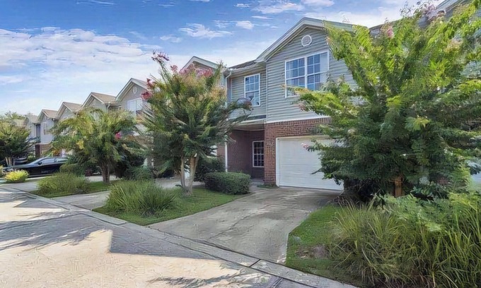 Ocean City Condo | 3-bedroom condo in charming Fort Walton Beach with WiFi, AC
