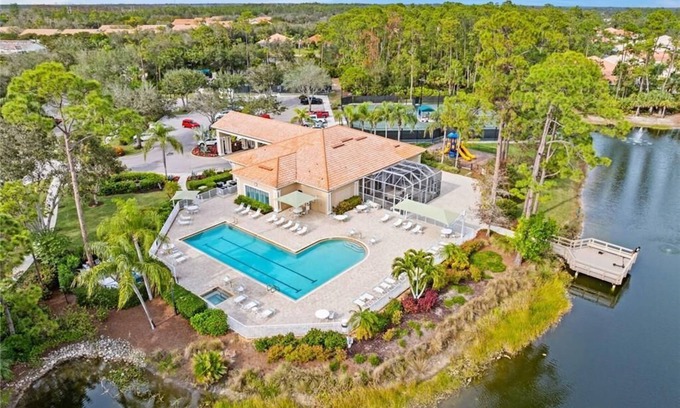 Naples Condo | 3-bedroom condo, resort style gated community in Naples Florida