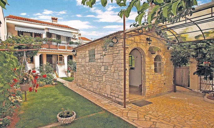 Pula Apartment | 3 bedroom cozy apartment in Stinjan