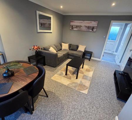 Wishaw House | 3 Bedroom FM Homes & Apartments Motherwell