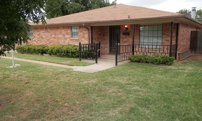 Wichita Falls House | 3-bedroom house in peaceful Wichita Falls with fitness, WiFi, office space.