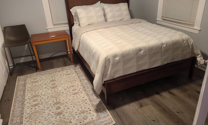 Martinsville House | 3-bedroom house in Martinsville