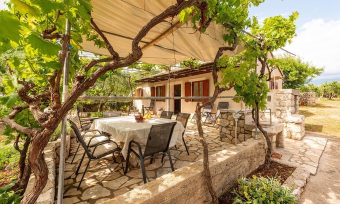 Novalja House | 3 bedroom lovely home in Novalja