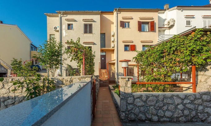 Municipality of Omisalj House | 3 bedroom stunning home in Omisalj