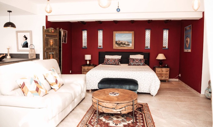 Arles Villa | 3 Bedroom Villa in Arles